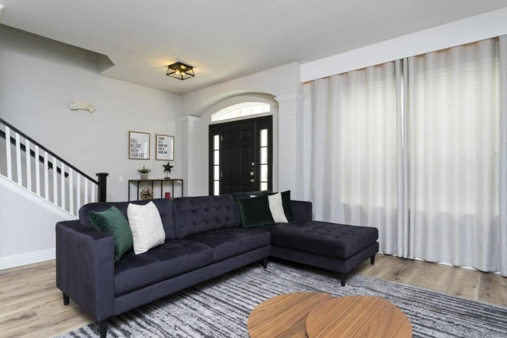 6 Bedrooms Pool And Game Room - 2 Miles To Disney 7817 オーランド エクステリア 写真