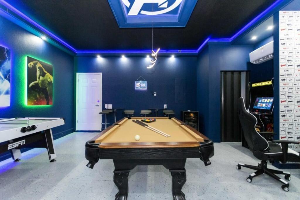 6 Bedrooms Pool And Game Room - 2 Miles To Disney 7817 オーランド エクステリア 写真